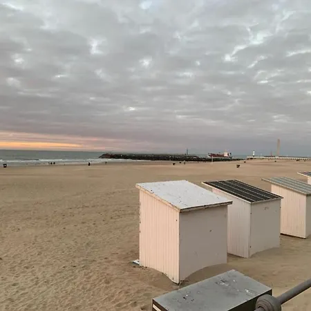 Apartmán Cozy Near The *